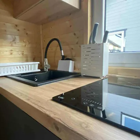 Sister's House Zator بيت للعطل